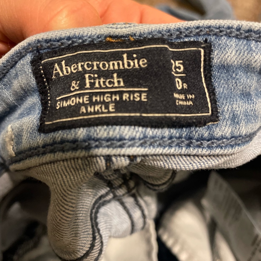 Abercrombie &fitch  jeans size 25